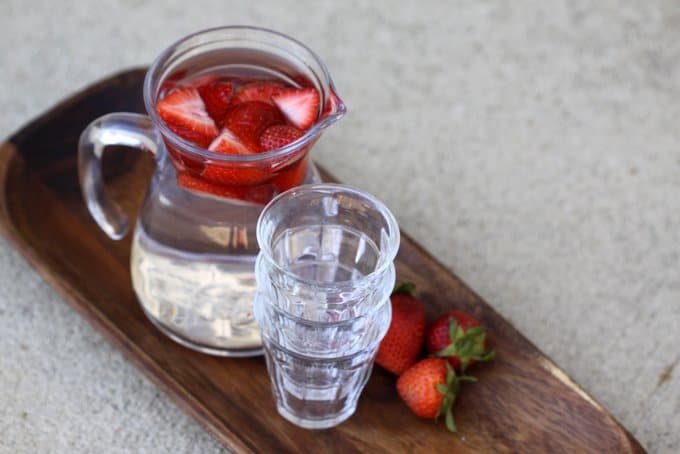 strawberry flavored water, foodlets.com