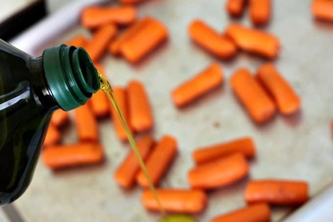 olive oil and baby carrots