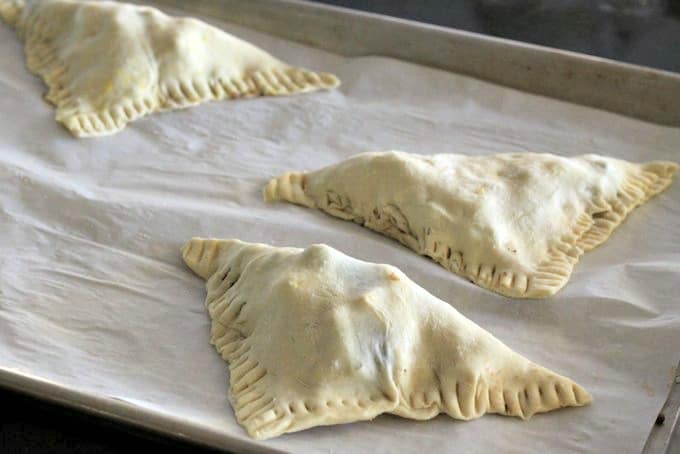 Cheeseburger Puff Pastry Pockets