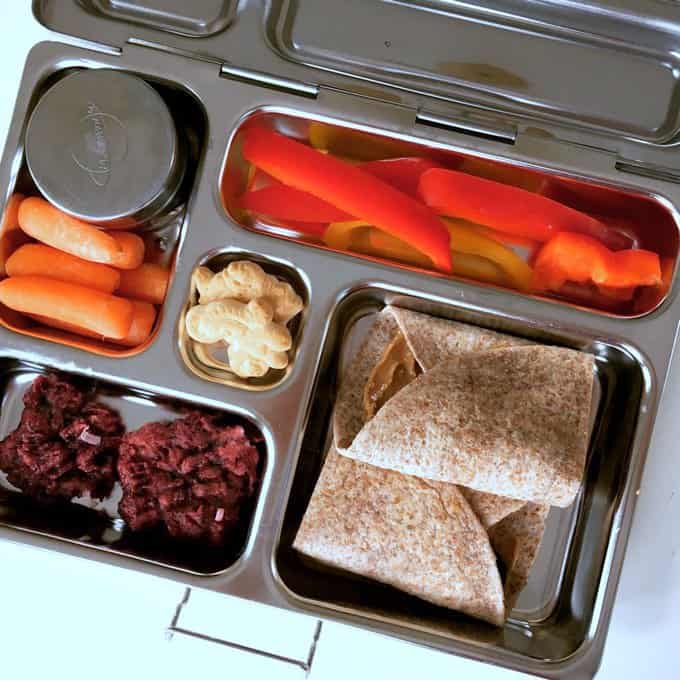 10 Easy Lunch Packing Ideas - Roth Cheese