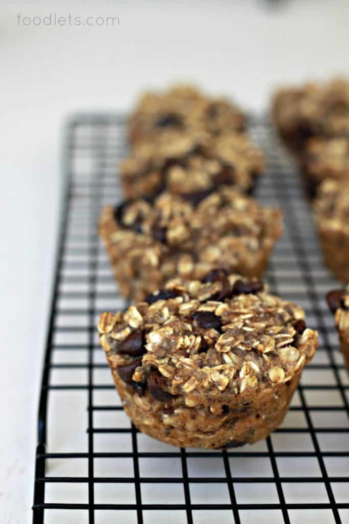 chocolate chip cranberry oat cups cooling