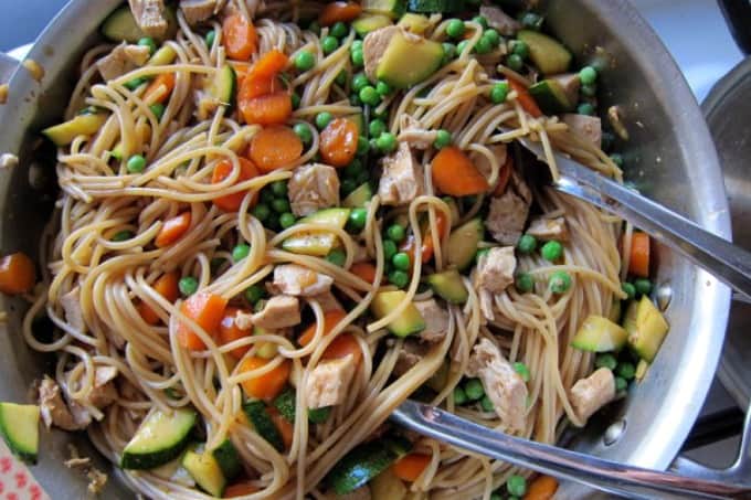 chicken vegetable stir-fry with noodles