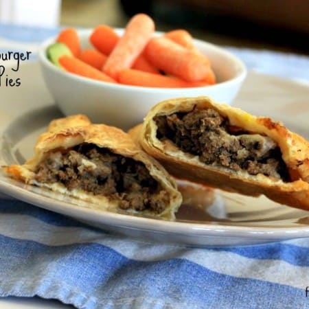 Cheeseburger Hand Pies with Puff Pastry - Foodlets