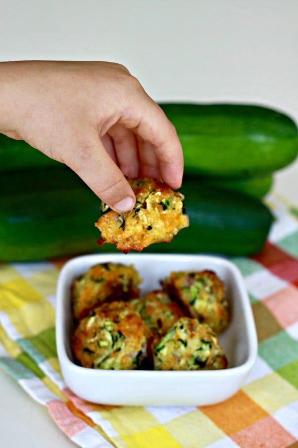 cheesy zucchini balls, get the recipe at foodlets.com
